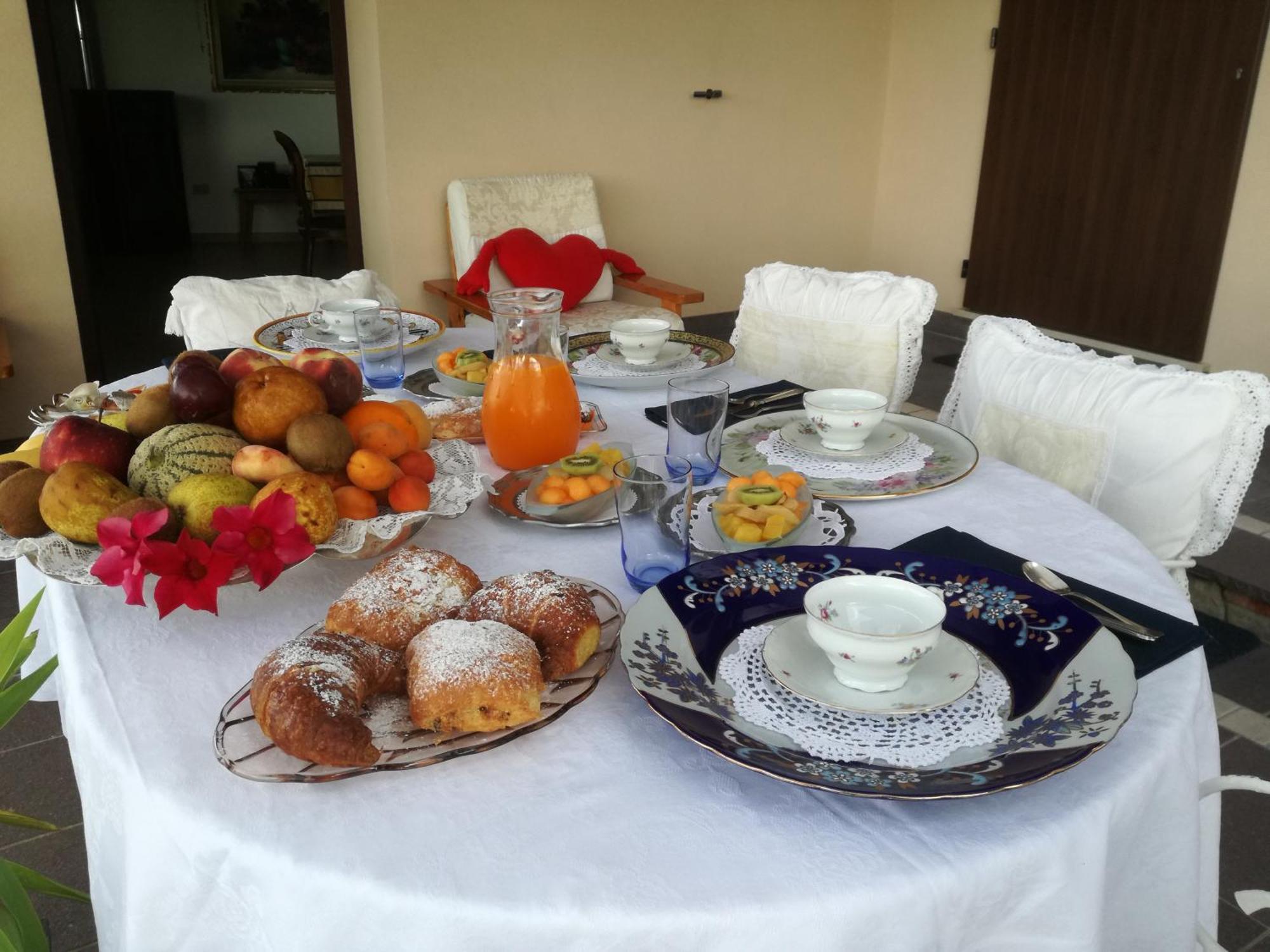 Ca' Pietra Di Nonno Pietro Bed & Breakfast Gavardo Exterior foto